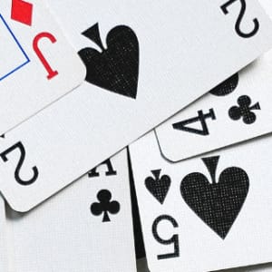 Стратегии и техники на броење карти во покер